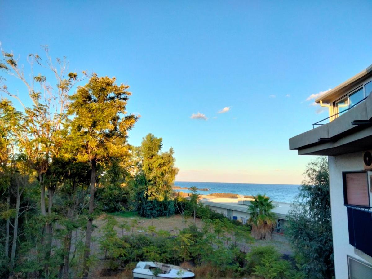 Seaside Villa Giardini-Naxos Buitenkant foto